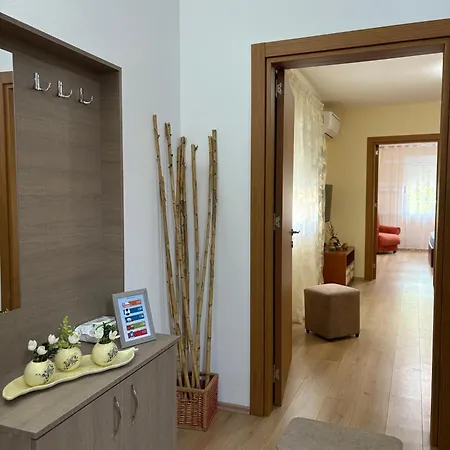 Peaceful House Lägenhet *